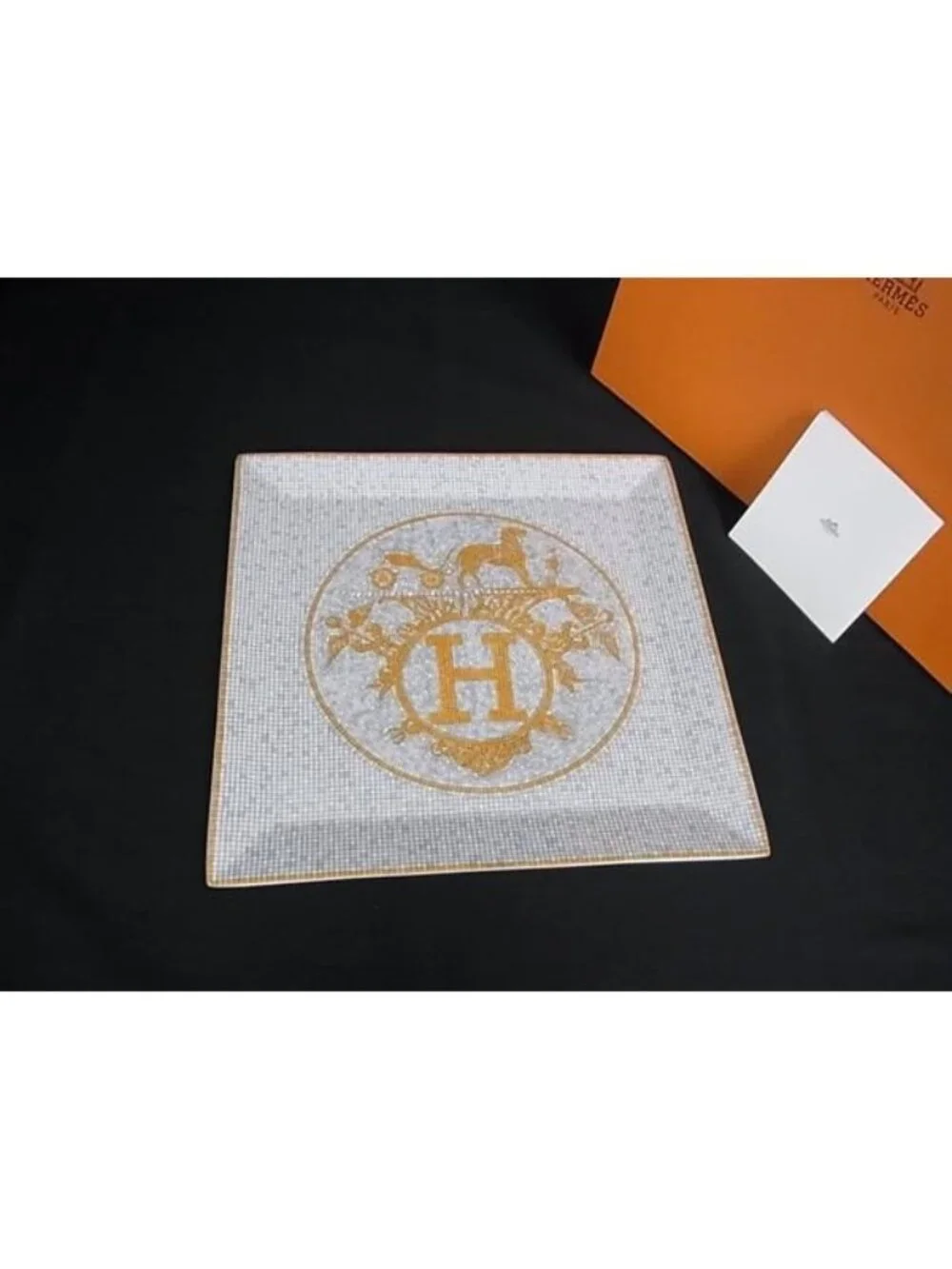 Hermes Mosaic 24/24 Vanquatre Petit Carre Plate Tableware Gray Yellow